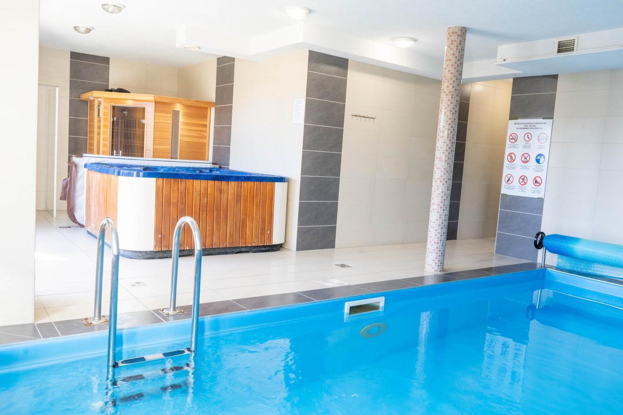 Cac Wellness Apartment Siófok Exterior foto